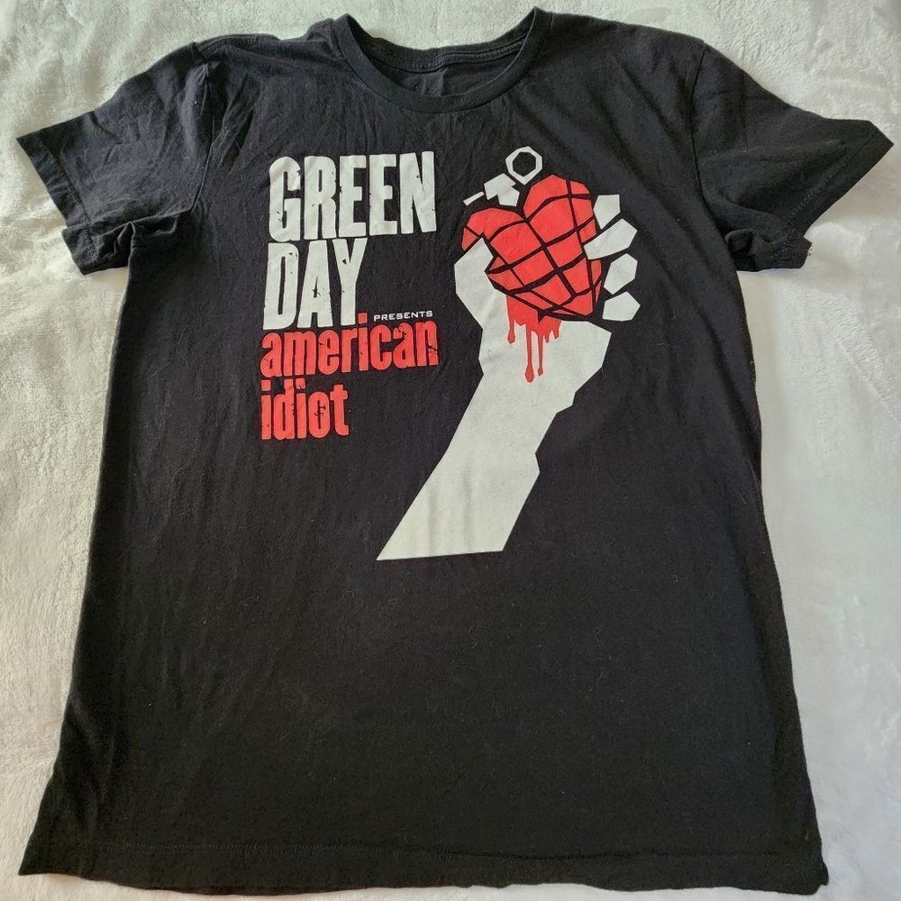 Green Day American Idiot Black Tshirt With Graphics Size XL